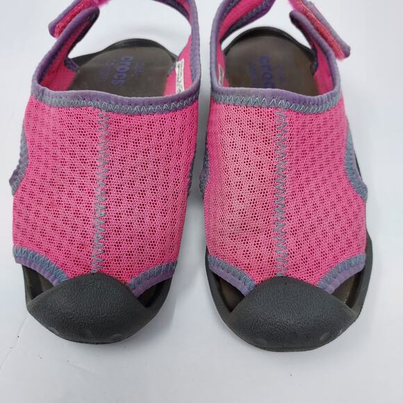 🔴3/$20 Crocs Pink Water Shoes size 11 - Picture 3 of 8